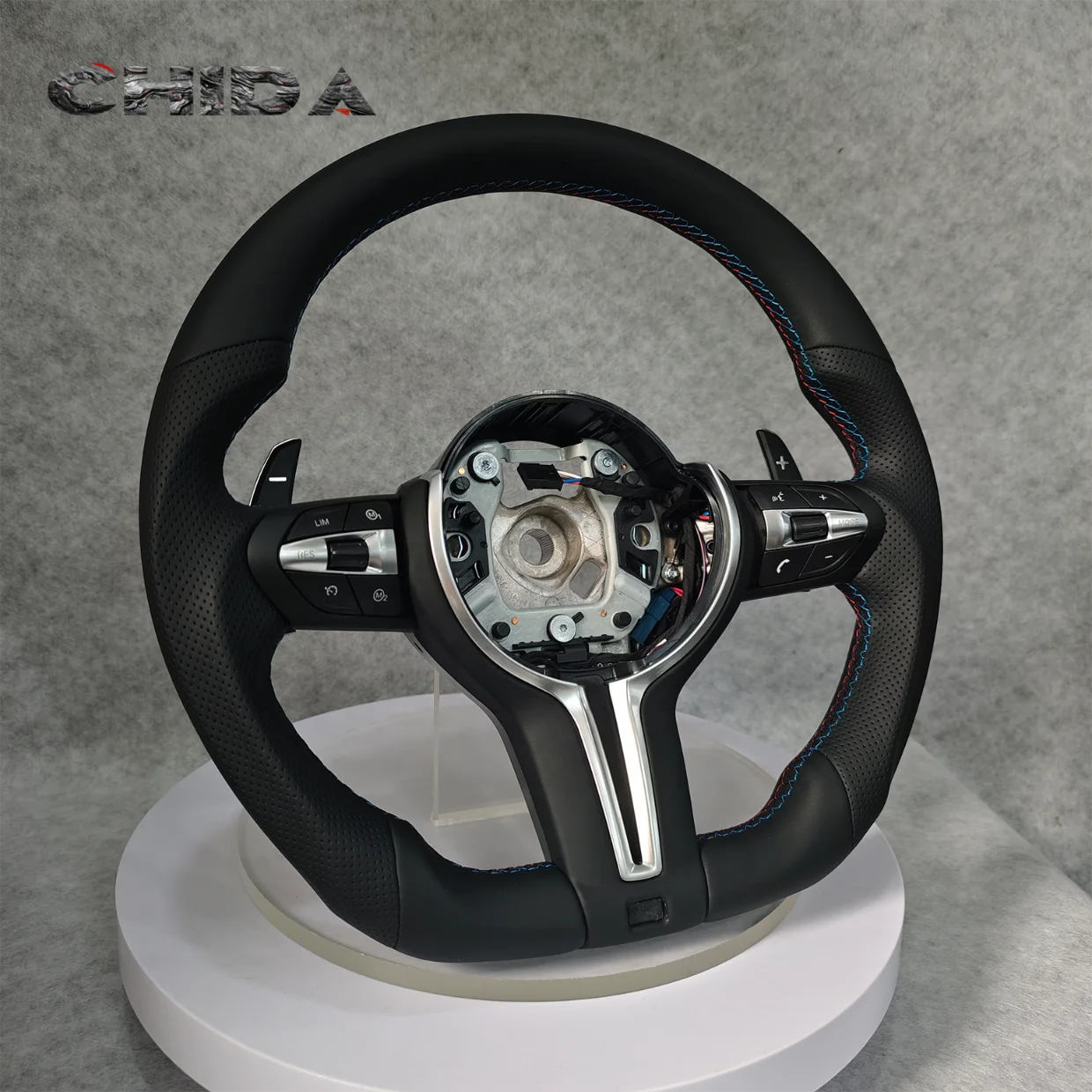 VOLANTE DEPORTIVO PARA  320 525 F10 F30 E90 F70 E71 F31 F32 X5 X6 F01 F07 F20 F11 F22 F25 M3 M4 M5